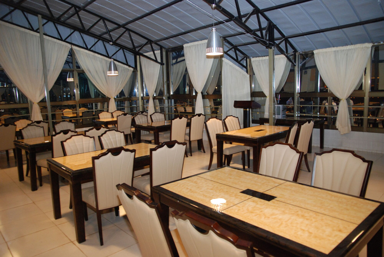 Food & Drinks 5, Churchill Hotel, Addis Abeba