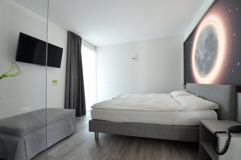 Bedroom 4, Ecohotel Primavera, Trento