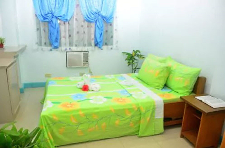 Bedroom 4, Apartelle de Francesca, Puerto Galera