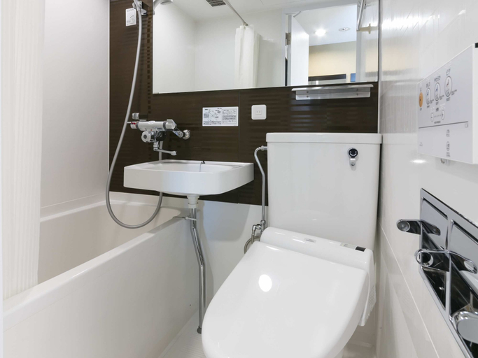 Bathroom 5, APA Hotel Nagasaki Ekimae, Nagasaki