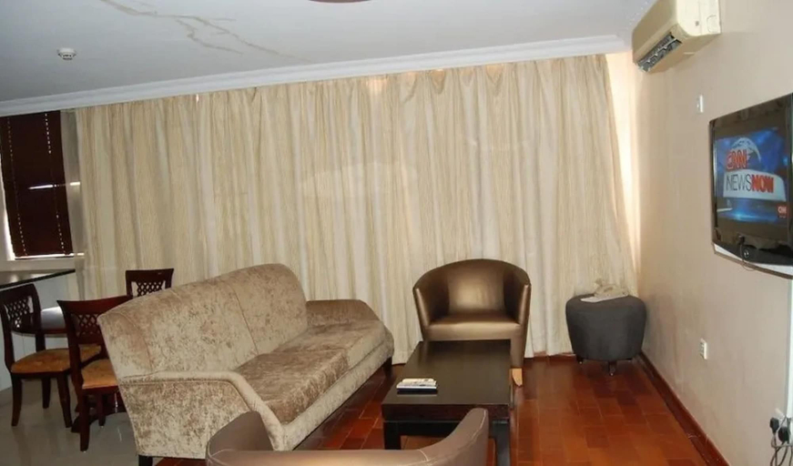 Others 5, Owu Crown Hotel, Lagelu