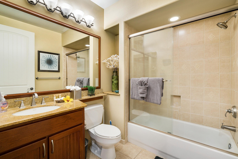 Bathroom 5, Waikoloa Beach Villas E33, Hawaii