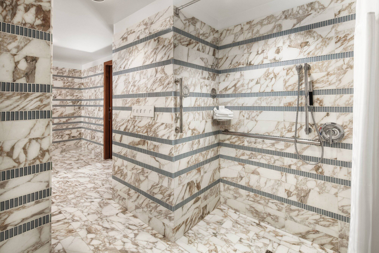 Bathroom 4, JW Marriott Indianapolis, Marion