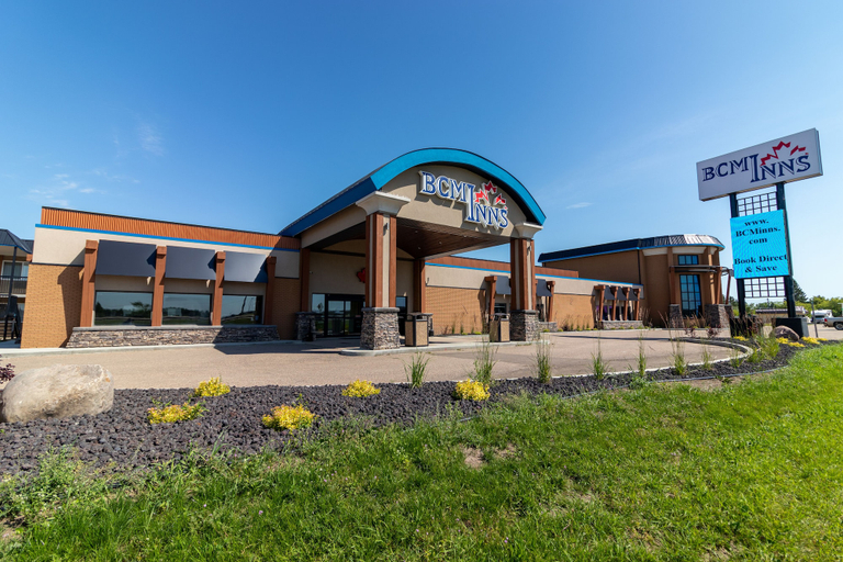 Exterior & Views 4, BCMInns Lloydminster, Division No. 17