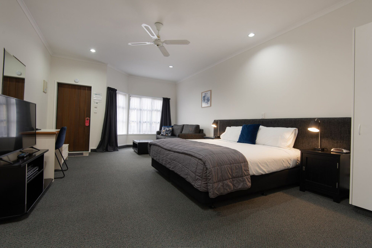 Bedroom 2, Cambridge Mews, Waipa