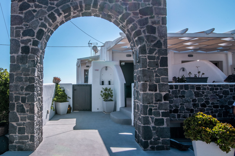 Front of property, Burned Rock Suites, South Aegean
