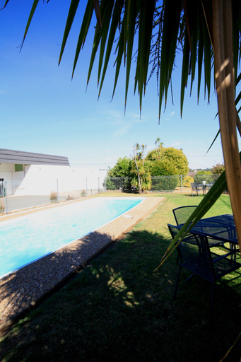 Sport & Beauty 5, Hi Way Motor Inn, Yass Valley