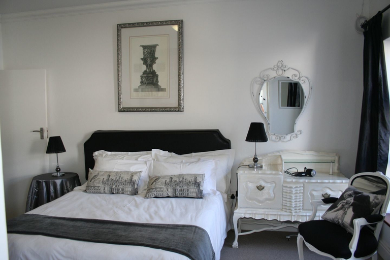 Bedroom 4, Paternoster Place, West Coast