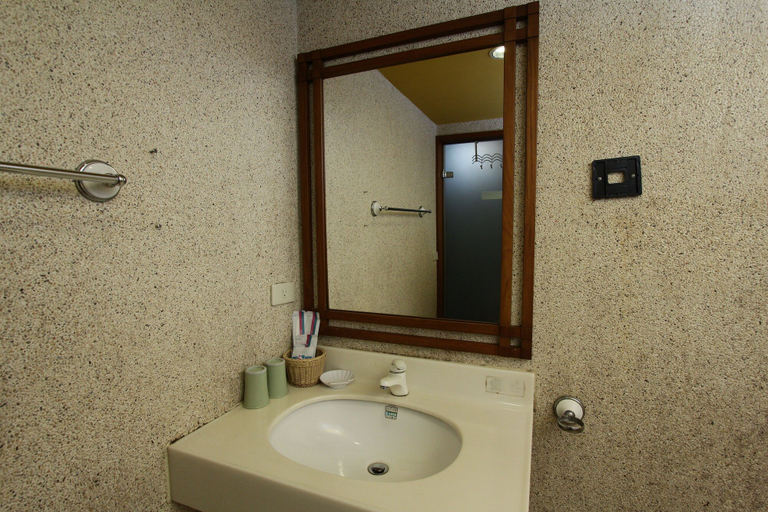 Bathroom 3, Sanyi Sakura Resort, Miaoli