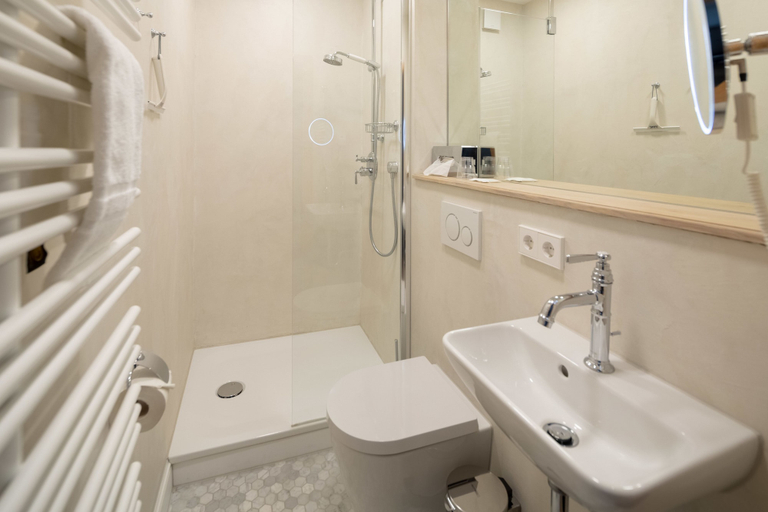 Bathroom 3, Logierhaus Rosa-Lena, Aurich