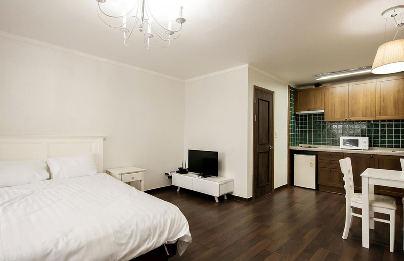 Bedroom 3, Club Castle, Hoengseong