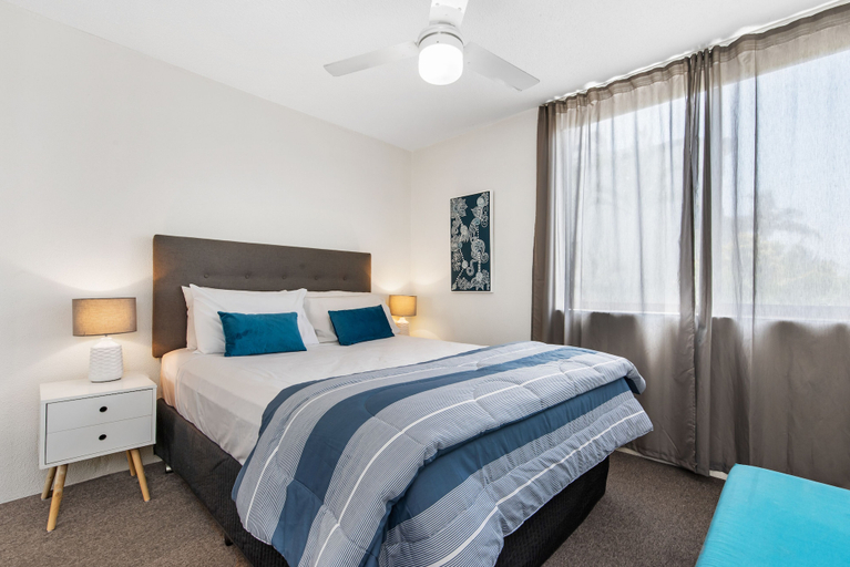 Bedroom 2, Mylos Holiday Apartments, Maroochy - Maroochydore