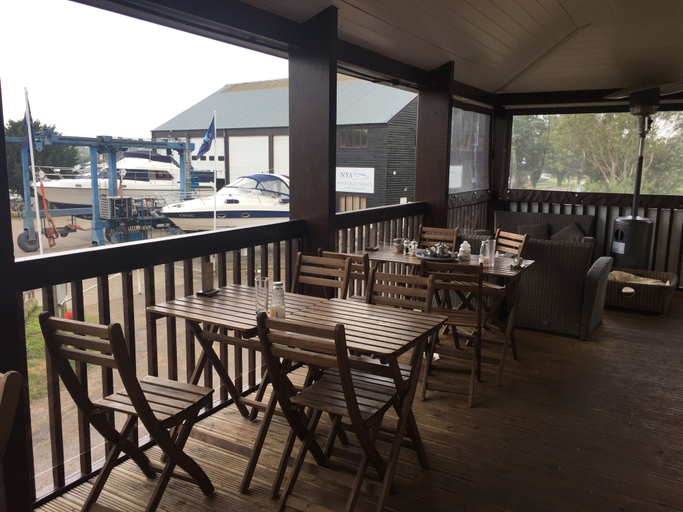 Food & Drinks 4, Quayside, Norfolk