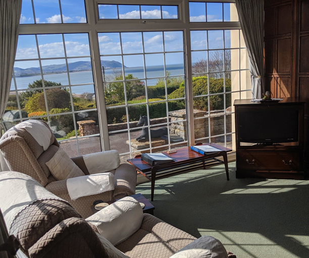 Others 5, Huntingball Lodge, Somerset