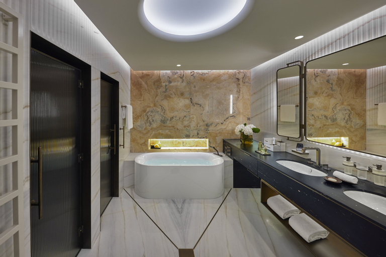 Bedroom 4, Mandarin Oriental Palace, Luzern, Luzern
