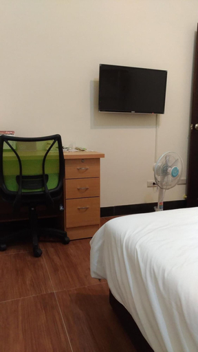 Bedroom 24