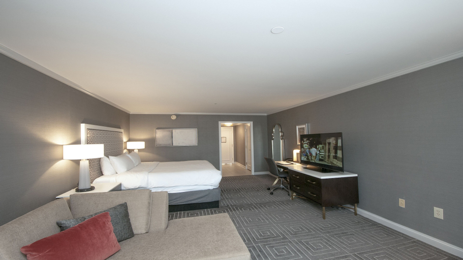 Bedroom 3, InterContinental Hotels KANSAS CITY AT THE PLAZA, Jackson