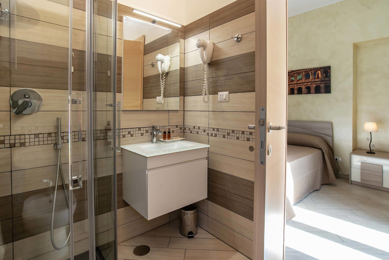 Bathroom 5, Rome Central Rooms Guest House, Rome