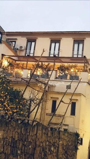 Exterior & Views 2, Accademia 39, Napoli