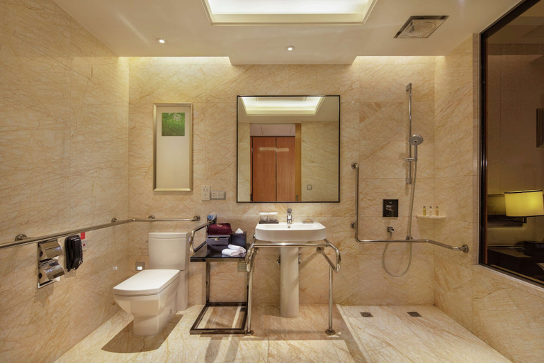 Bathroom 5, Hilton Guangzhou Baiyun, Guangzhou