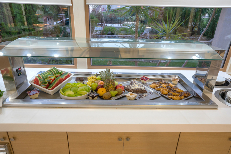 Food & Drinks 5, Apollo Apartments, Crete