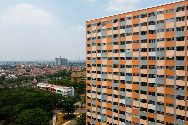 Exterior & Views 2, Affordable 2BR at Sentra Timur Apartment By Travelio, East Jakarta