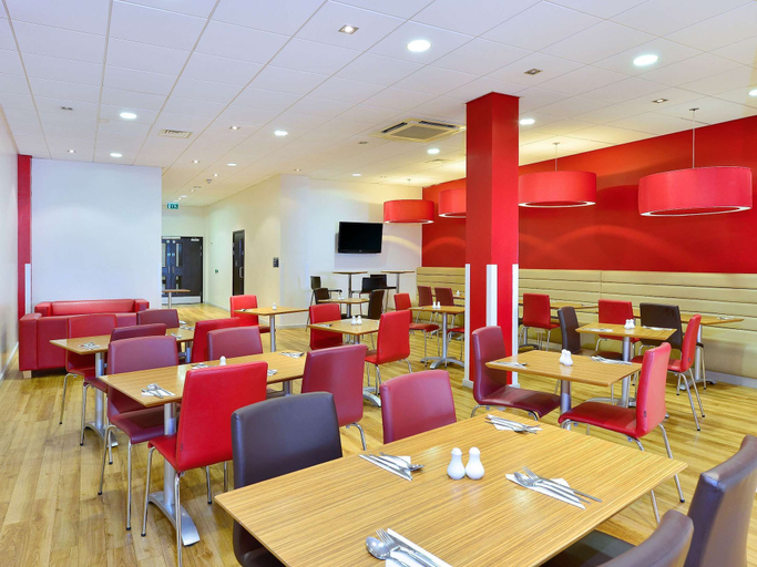 Food & Drinks 5, Travelodge Aberdeen Central Justice Mill Lane, Aberdeen