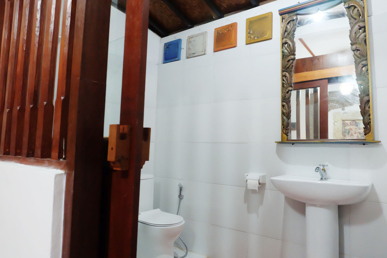 Bathroom 4, Katang-katang Guest House Bali, Denpasar