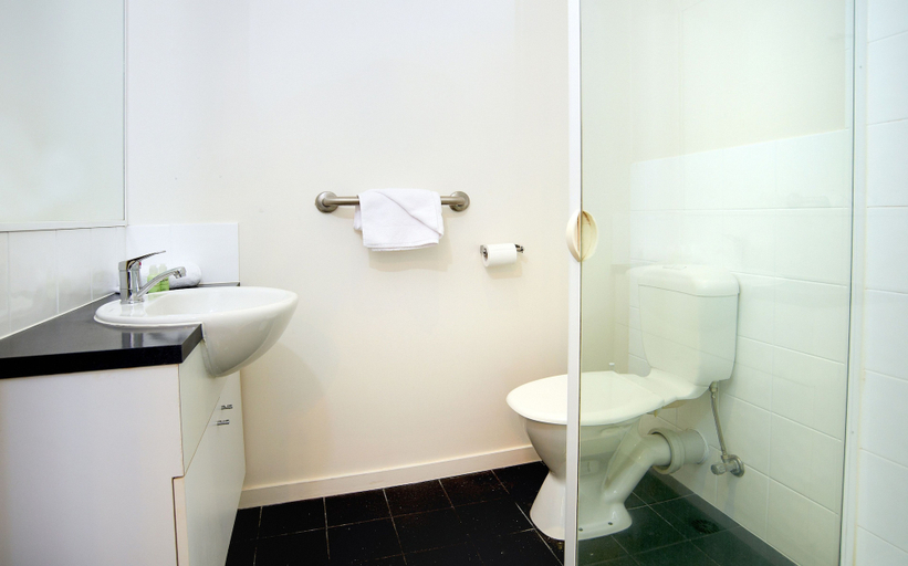 Bathroom 3, City Edge Serviced Apartments East Melbourne, Melbourne