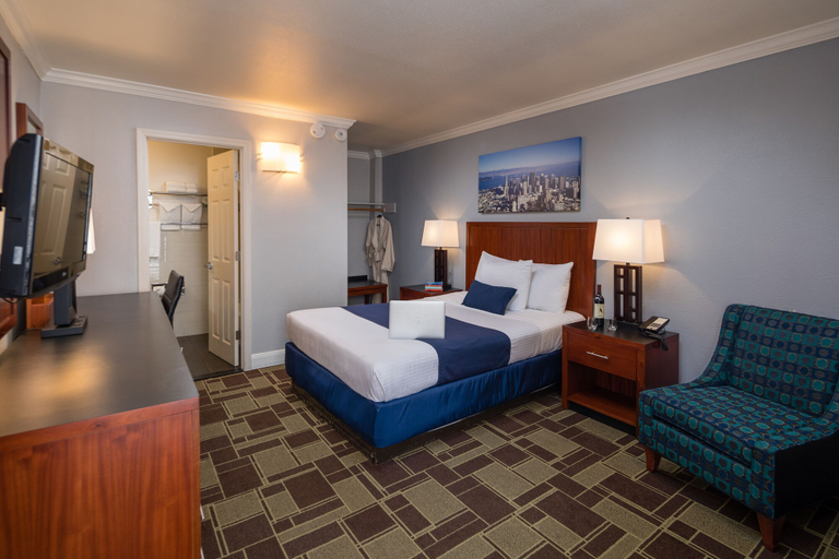 Bedroom 3, Bay Bridge Inn, San Francisco