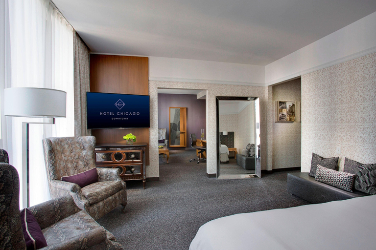 Bedroom 4, Hotel Chicago Downtown, Autograph Collection by Marriott, Cook