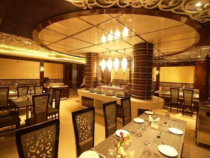 Food & Drinks 5, Hotel Costa River, Varanasi