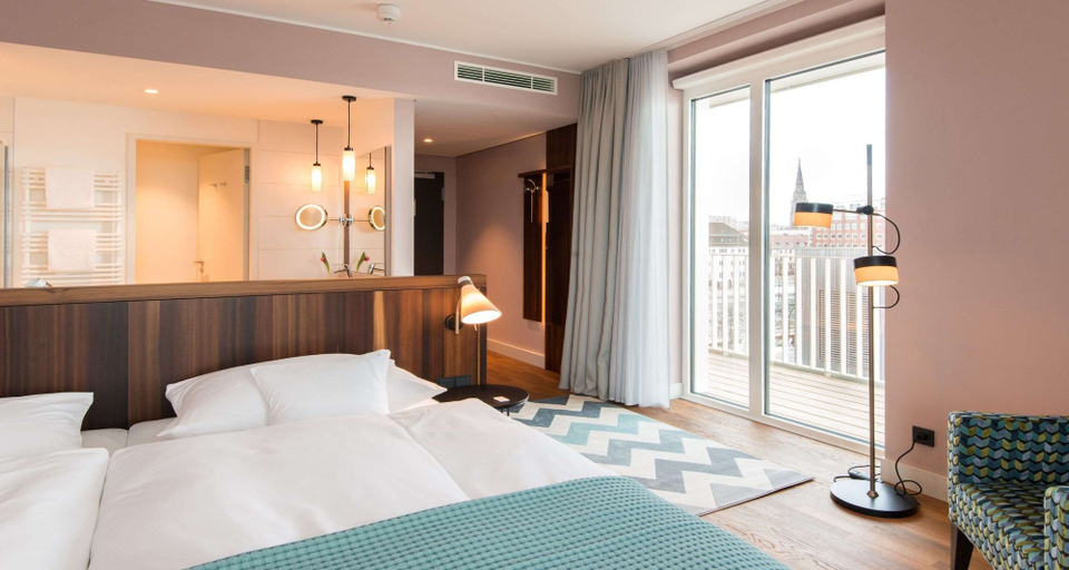 Bedroom 2, The Liberty Hotel Bremerhaven, Bw Signature Collection, Bremerhaven
