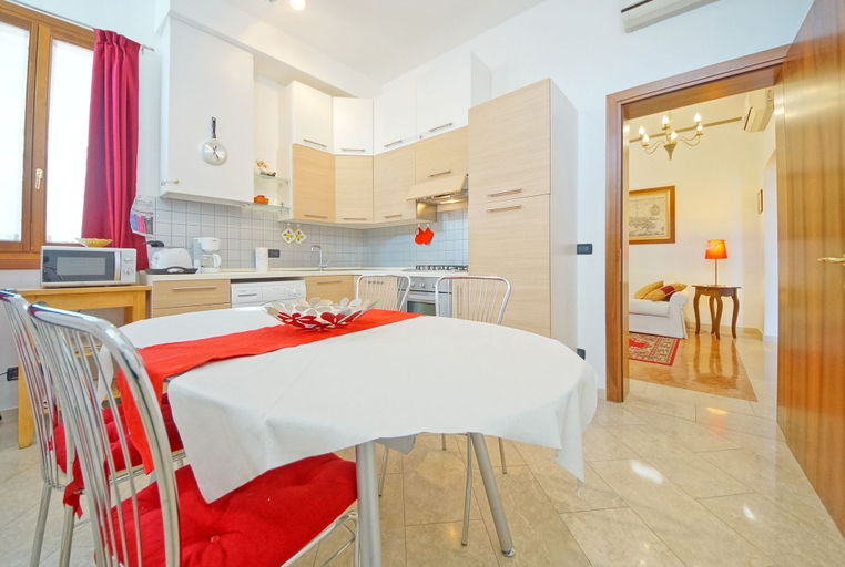 Others 4, DolceVita Apartments N. 315, Venezia