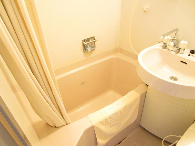 Bathroom 3, Green Hotel Omagari, Daisen