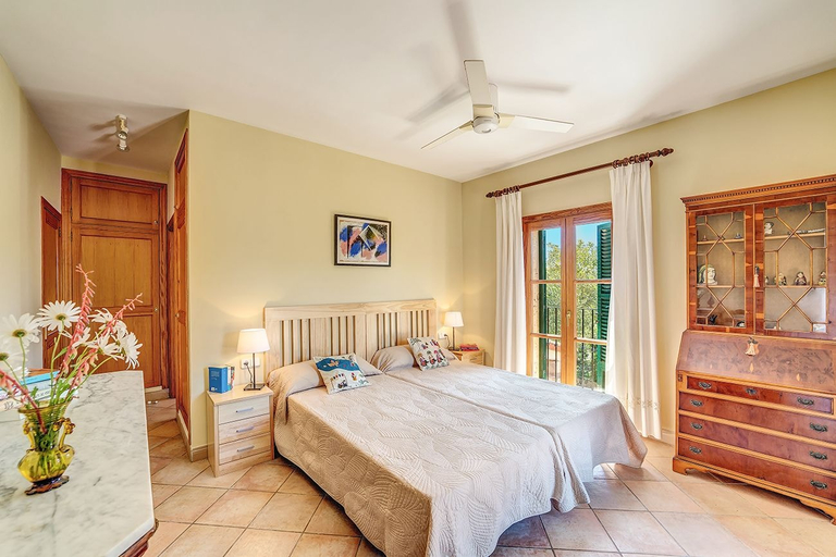 Bedroom 2, Villa Es Caseto, Baleares