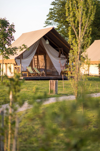 Exterior & Views 2, Glamping Kolpa Resort, Metlika