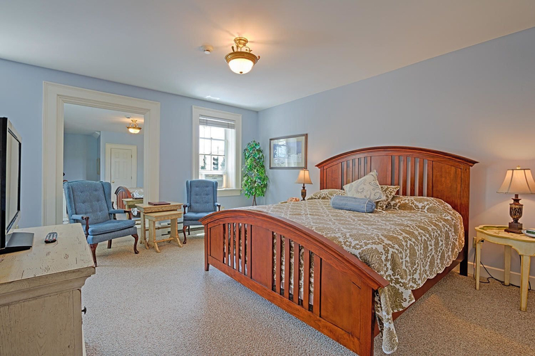 Bedroom 3, The Lincklaen House, Madison