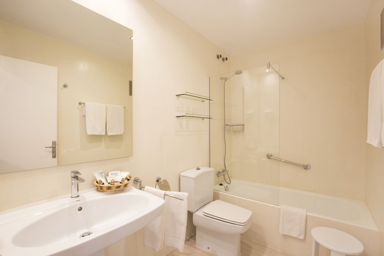 Bathroom 4, Hotel Bella Playa & Spa, Baleares