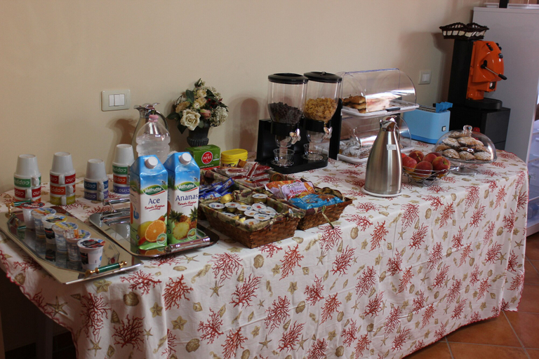 Food & Drinks, B&B Ulivo, Palermo