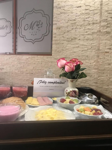 Food & Drinks, Hotel Margarita 2, Quito