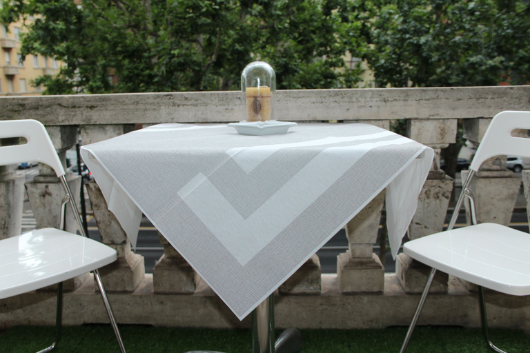 Others 5, Duca's Guest House, Torino