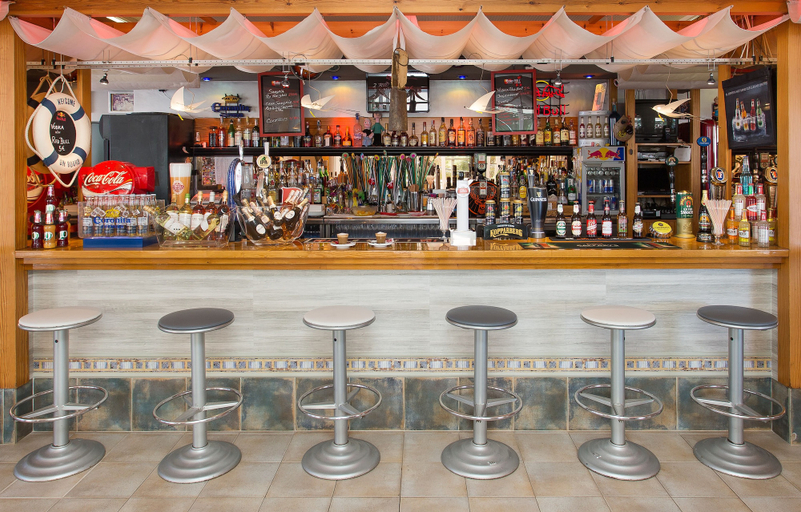 Food & Drinks 5, Art Apartments by Typic Hotels, Baleares