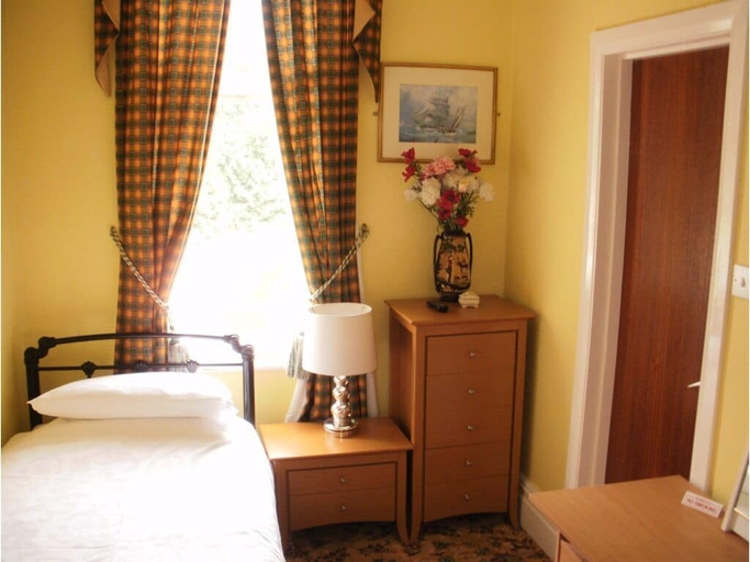 Bedroom 3, The Elmington Hotel, Torbay
