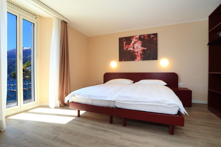 Bedroom 2, Hotel Elvezia Ascona, Locarno