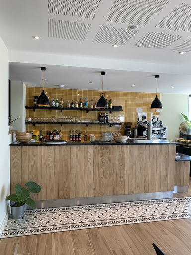 Food & Drinks 5, Hotel Bellaroc, Lot