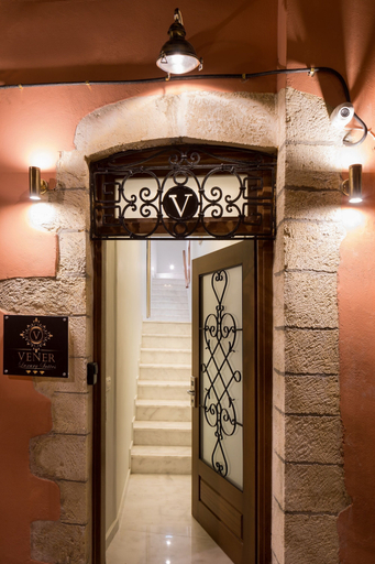Exterior & Views, Vener Luxury Suites, Crete