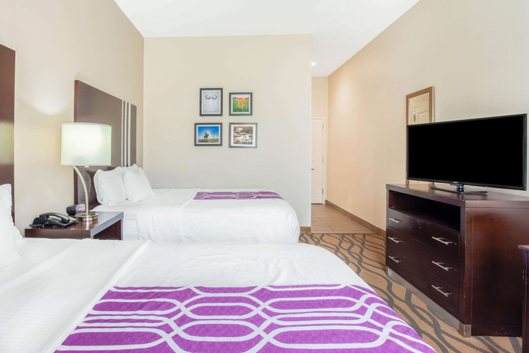 Bedroom 3, La Quinta Inn & Suites by Wyndham Luling, Caldwell