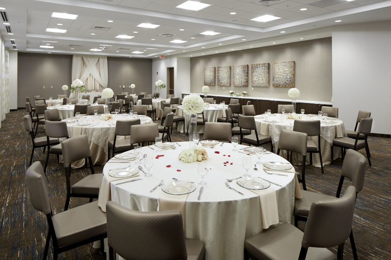 Food & Drinks 5, Hyatt House Pittsburgh/Bloomfield/Shadyside, Allegheny