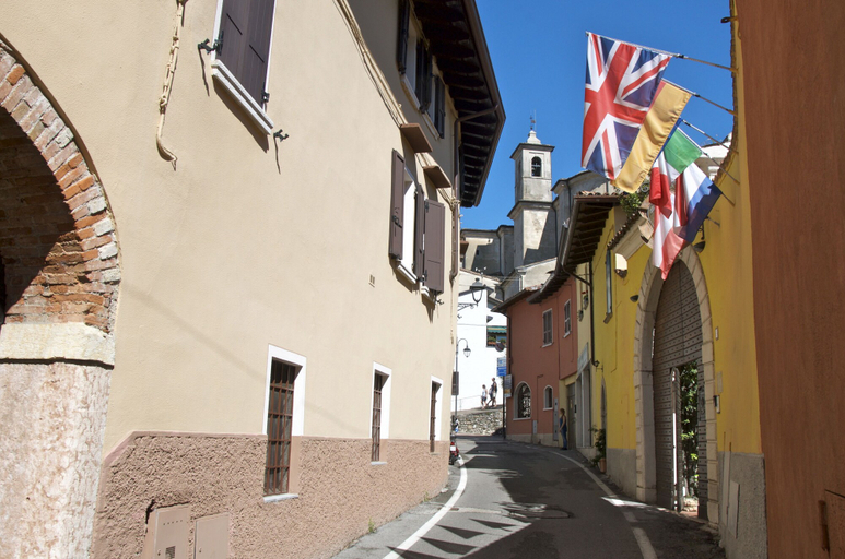 Exterior & Views 2, San Filis, Brescia